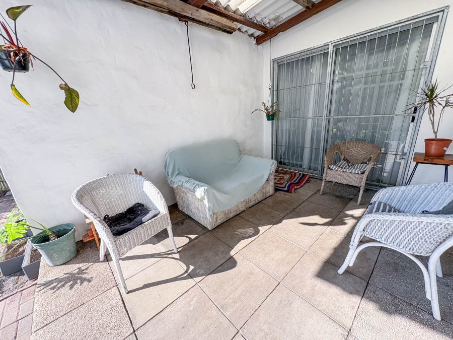 5 Bedroom Property for Sale in Quigney Eastern Cape